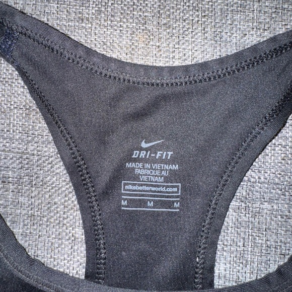 Nike black dri-fit swoosh medium support active wear sports bra - medium - Picture 4 of 4